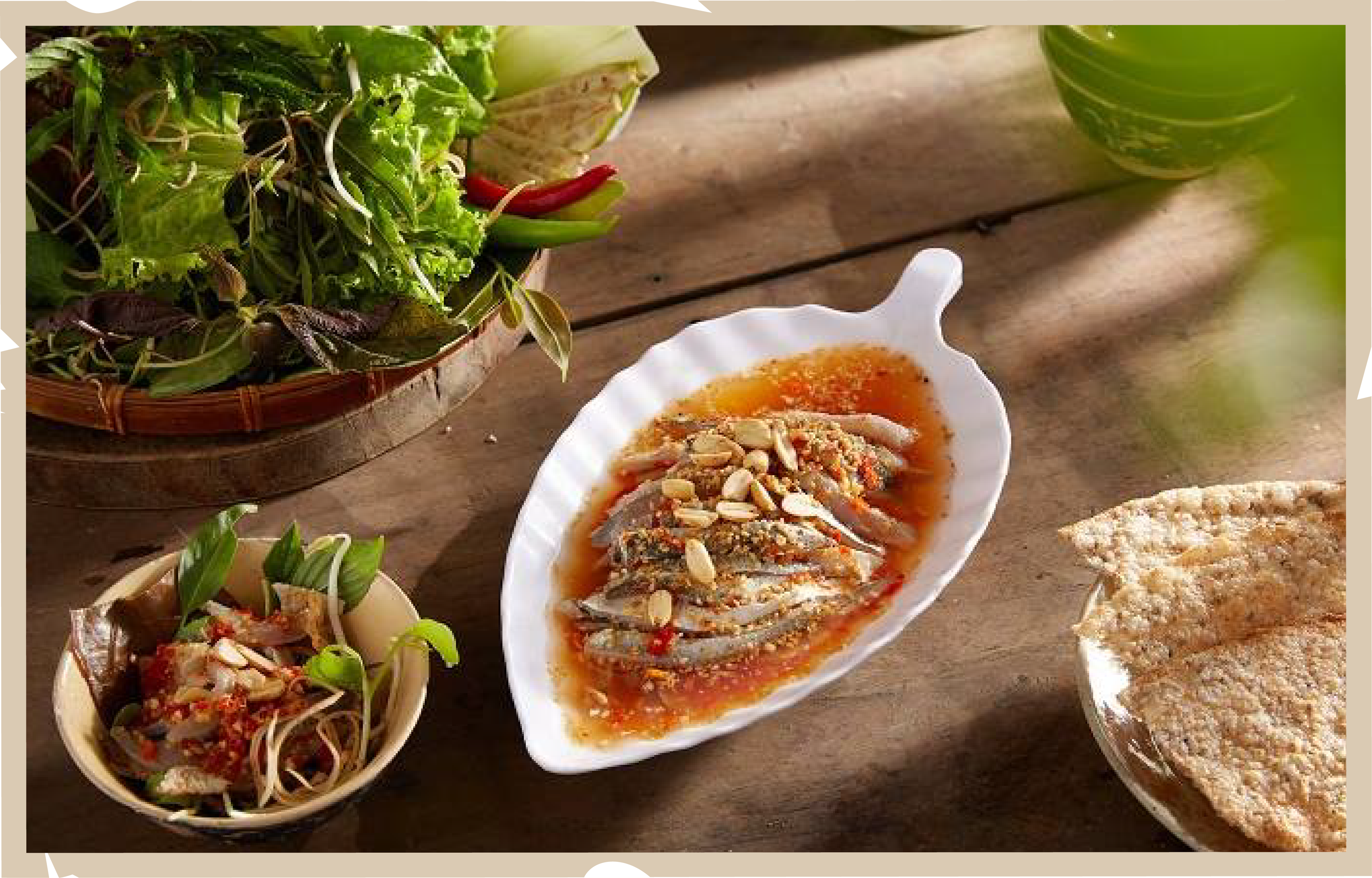 Nam O fish salad used to be a rustic, humble dish which was favored by the Kings